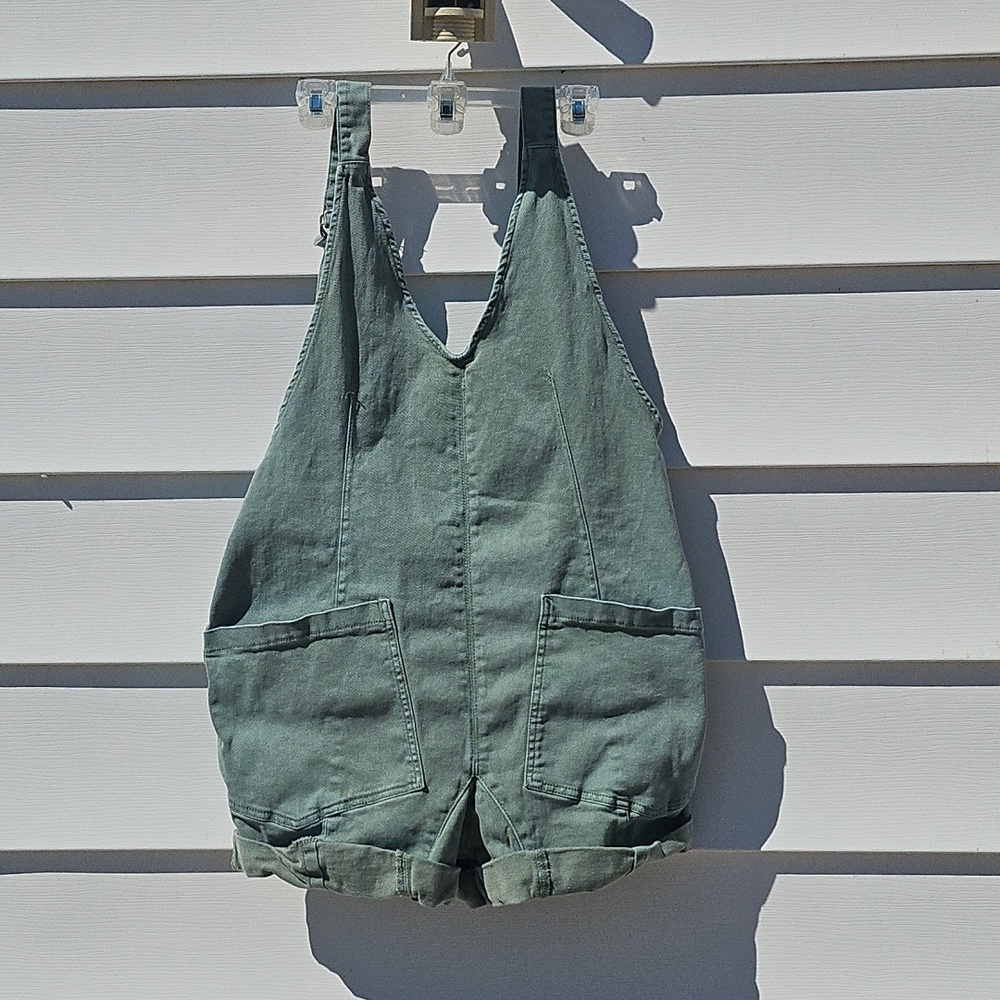 Zenana Outfitters Olive Green Romper with Brand Tag